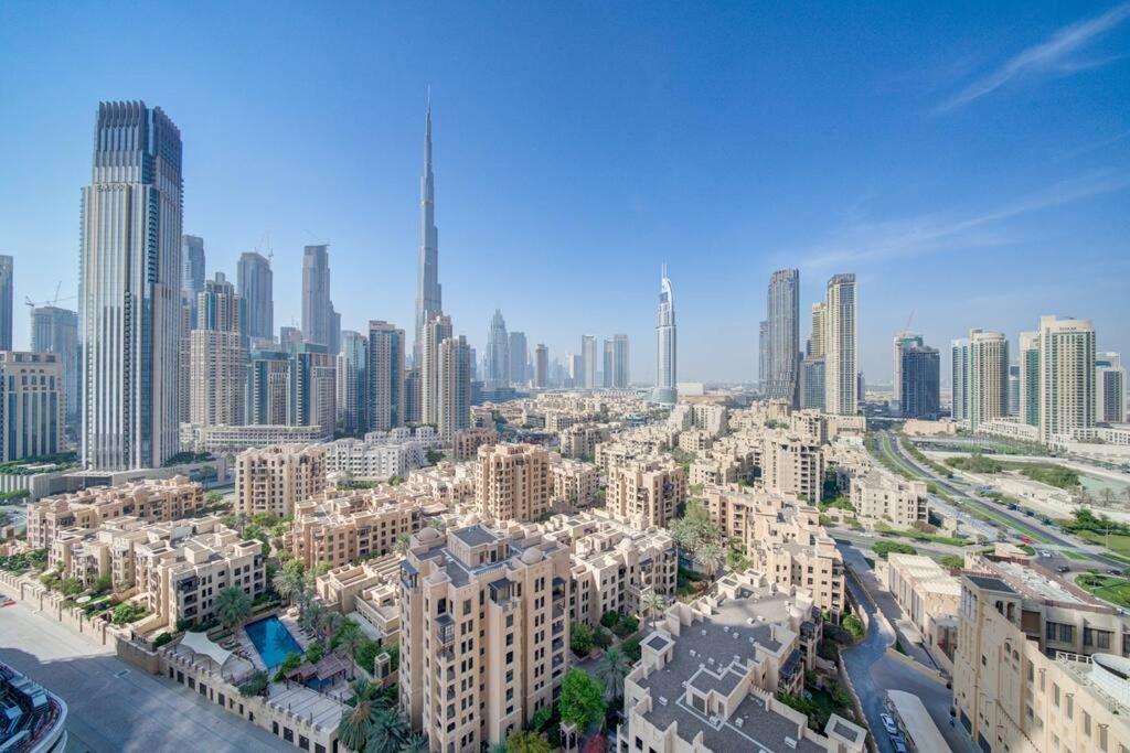 Burj Khalifa View - 2Br And Maid - Downtown Apartment Dubai Exterior photo